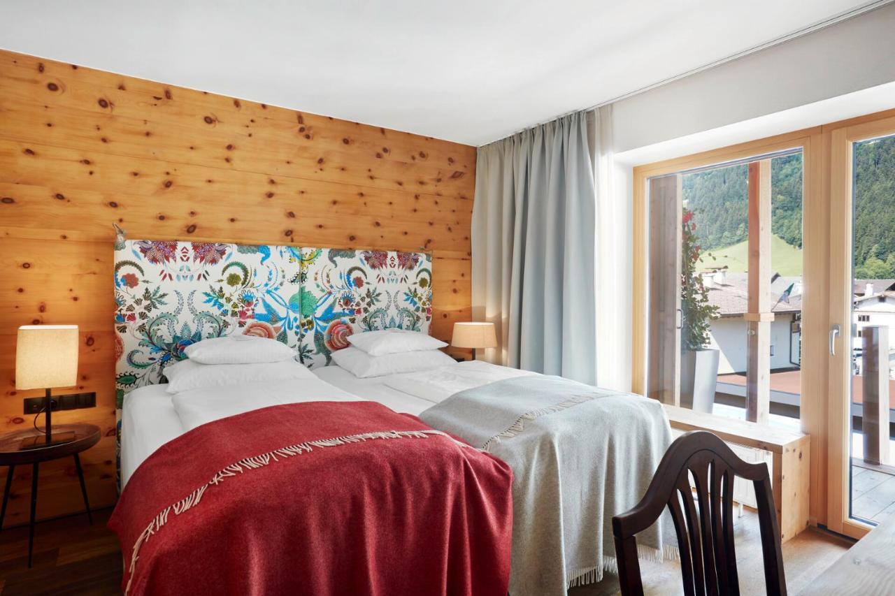 Small Luxury Of The World - Dasposthotel Hotel 5*